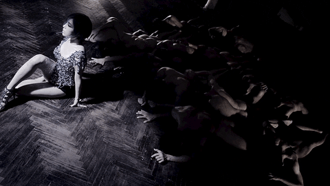 Ga In đầy ma mị trong ca khúc Paradise Lost. (Nguồn: Internet)