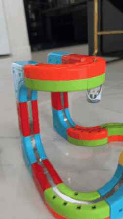 Tren magnetico pista modular en accion