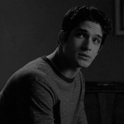 Teen Wolf GIF - Find & Share on GIPHY