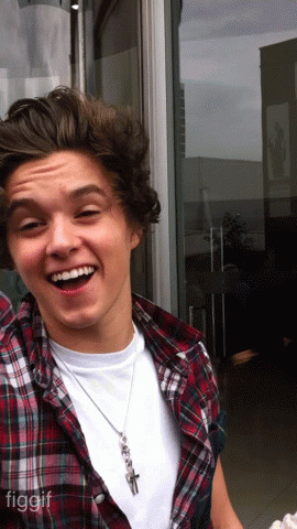 the vamps bradley simpson brad simpson bradley will simpson the vamps band - giphy