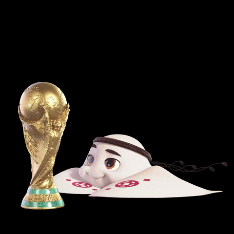 Mascota de la copa mundial mirando el trofeo de la copa con corazones