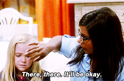 Confused Mindy Kaling GIF - Find & Share on GIPHY