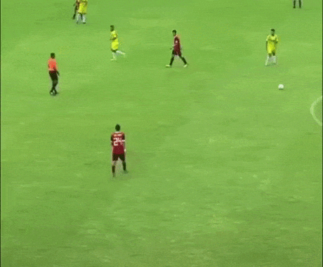 When you dont like teamplay in football gifs