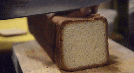 العالم -  أبرز أنواع الخبز حول العالم Giphy
