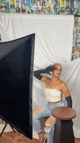 giphy.gif
