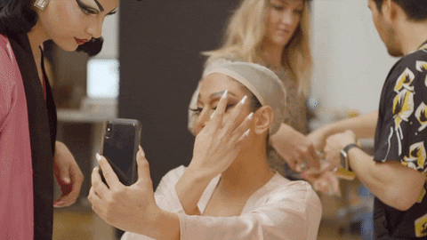 Behind The Scenes: How To Snatch Your Face Like A Drag Queen - A3