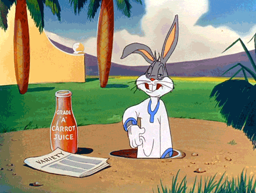 Bugs Bunny en robe de chambre sort de son terrier au ralenti, les paupières lourdes, à côté d'une bouteille de jus de carotte et de son journal