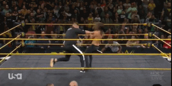 NXT (22 de enero 2020) | Resultados en vivo | Roderick Strong vs. Keith Lee 42