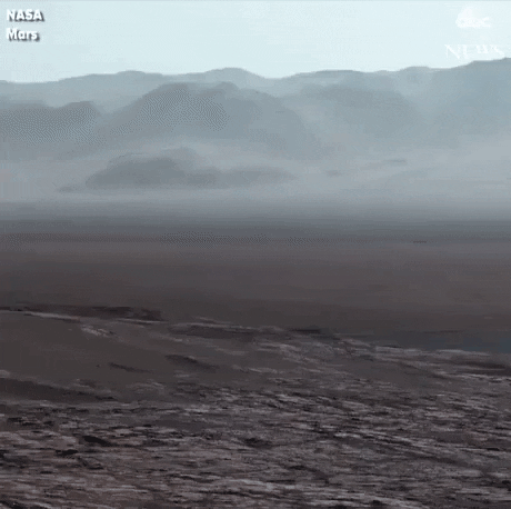 Panorama of Mars in funny gifs