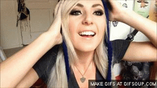 Jessica Nigri GIF - Find & Share on GIPHY