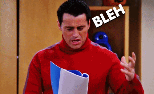 Joey van Friends leest een script en zegt 