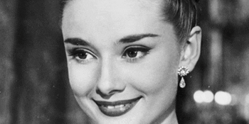 Αποτέλεσμα εικόνας για audrey hepburn giphy