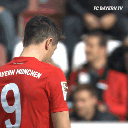 Lewandowski GIFs - Find & Share on GIPHY