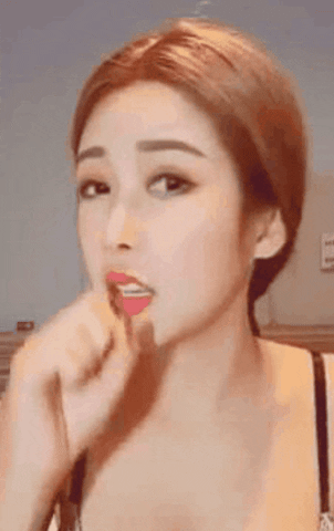 giphy.gif