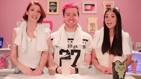 Resultado de imagem para depois das onze gif
