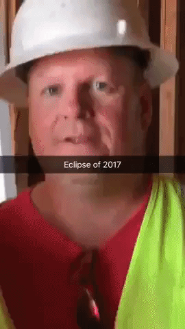 Eclipse Of 2017 in funny gifs