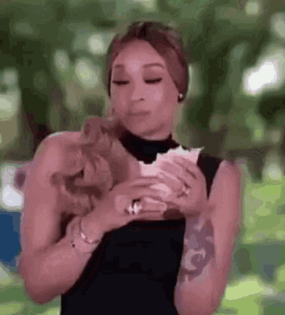 giphy.gif