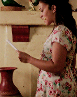 Studying Jane The Virgin GIF - Find & Share on GIPHY