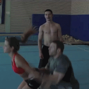 20 гифок с крутыми людьми, глядя на которых вы спросите: 