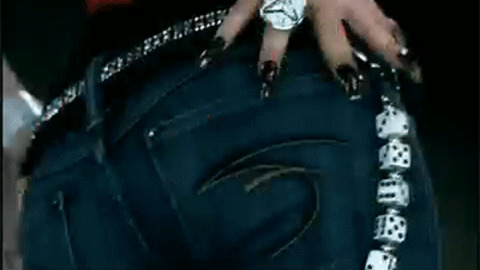 women-black-eyed-peasmy-humps-video-duration