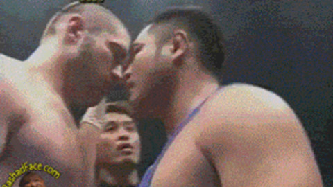 Dont Kiss In Ring