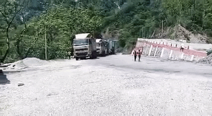 🚛 Kashmir Transport Company for Business & Industries 6