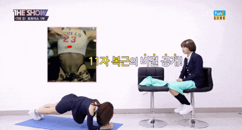 [THEQOO] Twice Momo'nun egzersiz rutini ve fiziği netizenleri etkiledi