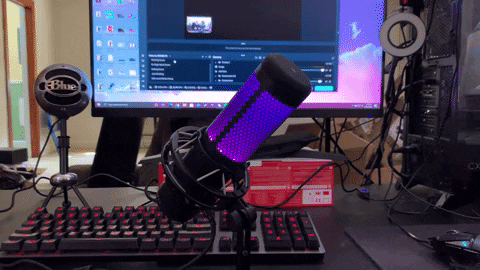 quadcast s microphone rgb in action