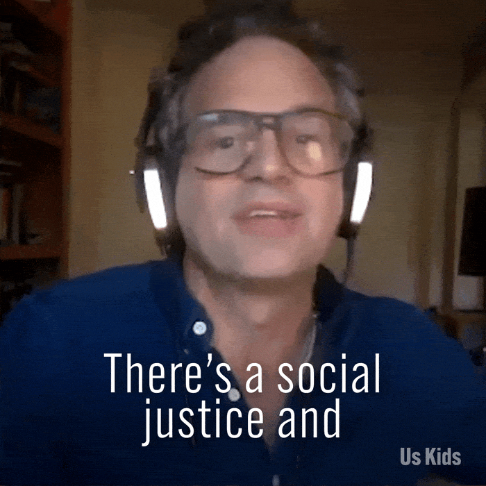 https://media.giphy.com/media/Pg4VAZ7RoXytSPzQd7/giphy.gif