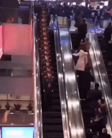 Soldiers coming down escalator looks satisfying af in satisfying gifs