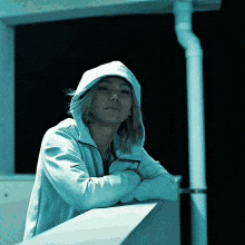 GIF