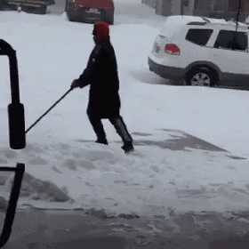 Those snowy days in funny gifs