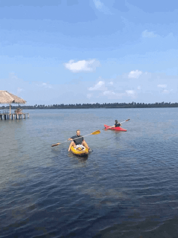Donde practicar kayak en Baja California créditos GiPhy