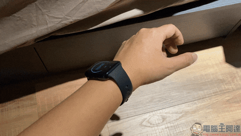 OPPO Watch 系列智慧手錶開箱動手玩：3D 雙曲面 AMOLED 螢幕智慧時尚穿搭， Watch VOOC 閃充、最長 21 天續航 - 電腦王阿達