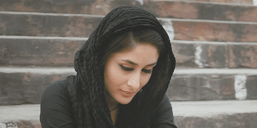 Image result for kareena kapoor gif