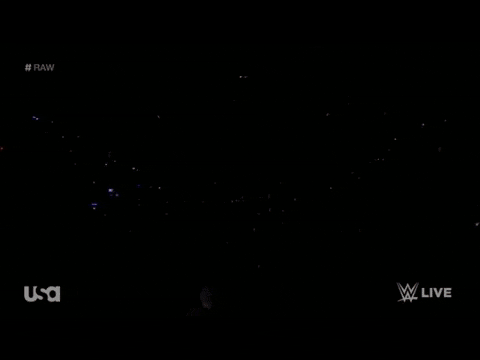 WWE RAW 266 desde el T-Mobile Park, Seattle, Washington. Giphy
