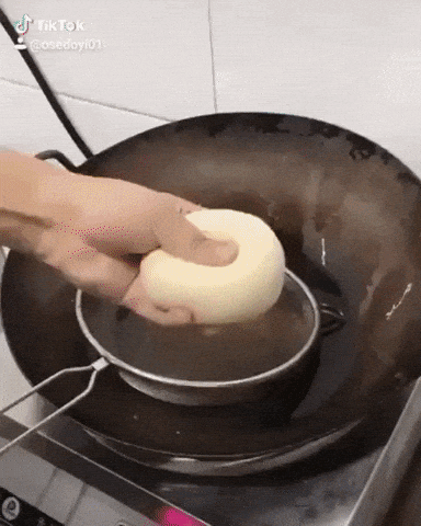 This is a rice ball in wow gifs