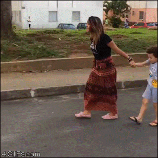When mom meets her friend in funny gifs