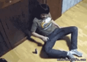 Rapid series of wrong decisions in fail gifs