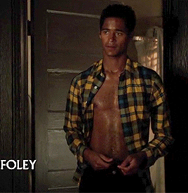 alfred enoch harry potter gif