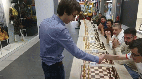 queen's gambit chess