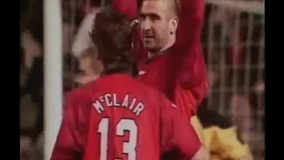 Manchester United Football GIF - Find & Share on GIPHY