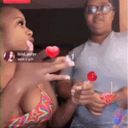 giphy.gif