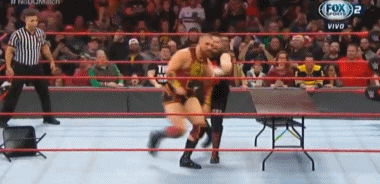 WWE RAW (23 de diciembre 2019) | Resultados en vivo | Rey Mysterio vs. Seth Rollins 5