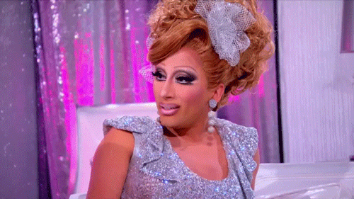 https://media.giphy.com/media/V1GsRw8CWubN6/giphy.gif