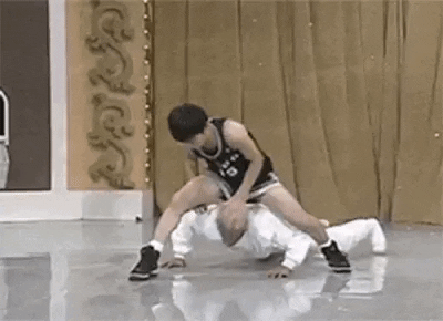 giphy.gif