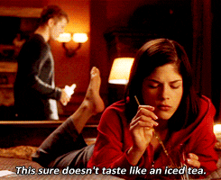 Cruel Intentions Drinking GIF - Find & Share on GIPHY