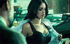 Eiza Gonzalez Eiza Gonzalez