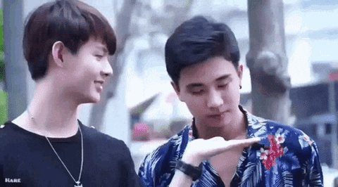 Từ trong phim ra ngoài đời thật. (Ảnh: Internet) Từ trong phim ra ngoài đời thật. (Ảnh: Internet)