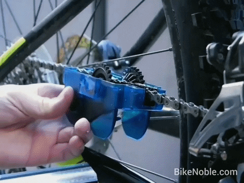 cleaning bicycle cassette